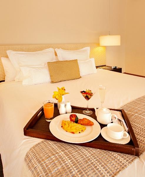 Desayuno con botella de champagne  Blue Diamond Luxury Boutique Hotel Riviera Maya Desayuno con botella de champagne  Blue Diamond Luxury Boutique Hotel Riviera Maya